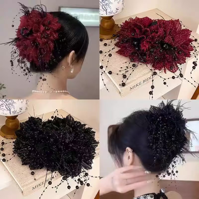 Travel Accessories Aesthetic - Veelzijdige glanzende haaienclip met kwastje verhoogt
